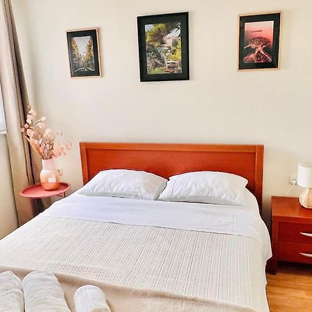 Luxury Beach Apartment W Sunset Sea Views Šibenik Kültér fotó