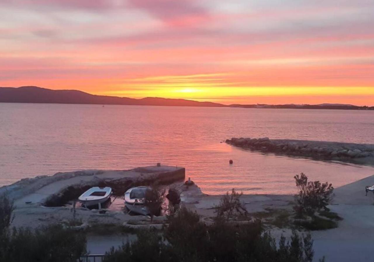 Luxury Beach Apartment W Sunset Sea Views Šibenik Kültér fotó
