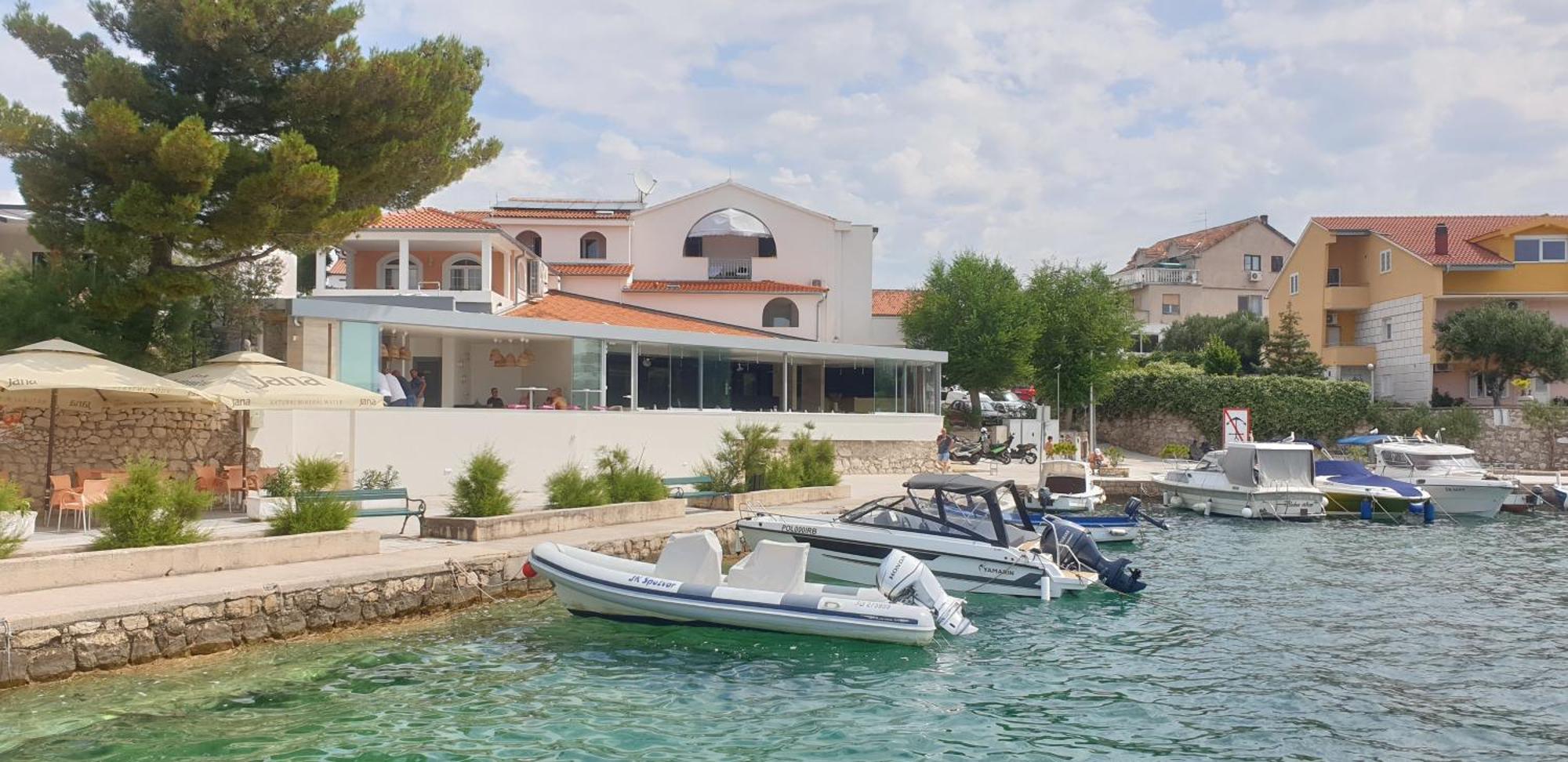 Luxury Beach Apartment W Sunset Sea Views Šibenik Kültér fotó